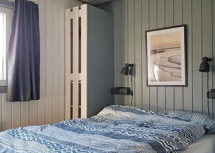 Semesterbostad 6 Person Holiday In R M